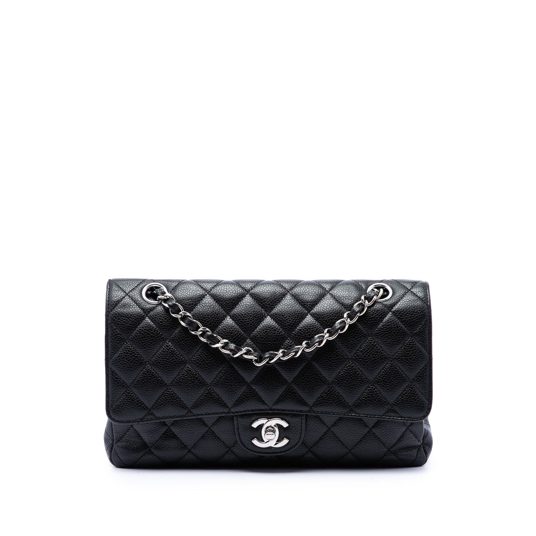 Chanel Sac porté épaule Classic Double rabat Moyen Cuir caviar Noir – vue principale – GABY PARIS
