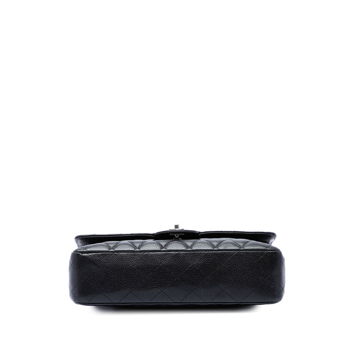 Chanel Sac porté épaule Classic Double rabat Moyen Cuir caviar Noir – vue 3 – GABY PARIS