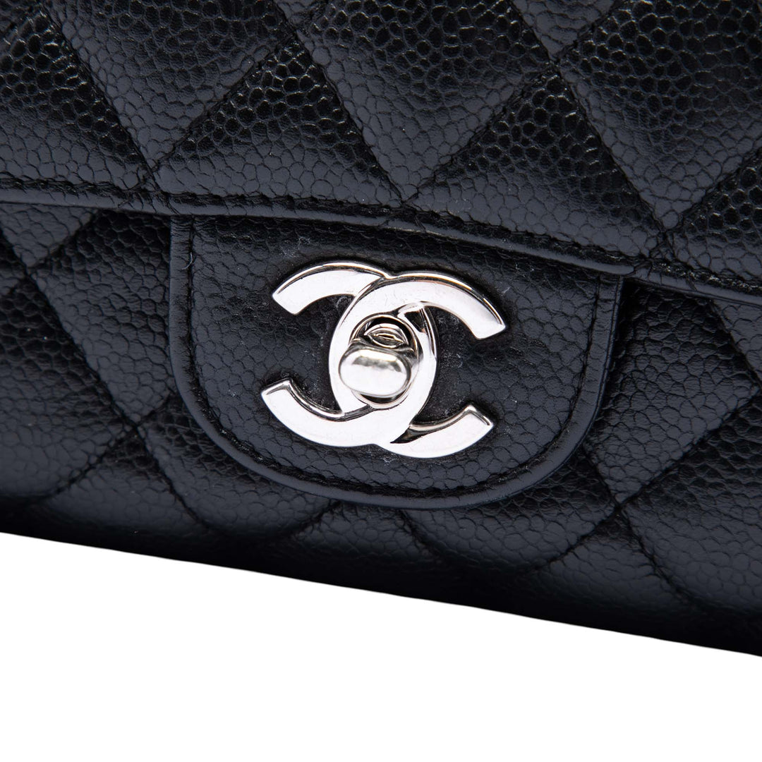 Chanel Sac porté épaule Classic Double rabat Moyen Cuir caviar Noir – vue 5 – GABY PARIS