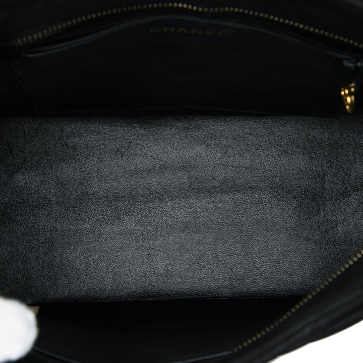 Chanel Medallion Cabas Noir – vue 4 – GABY PARIS