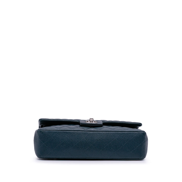 Chanel Medium Classic Caviar Double rabat Bleu – GABY PARIS Authentique
