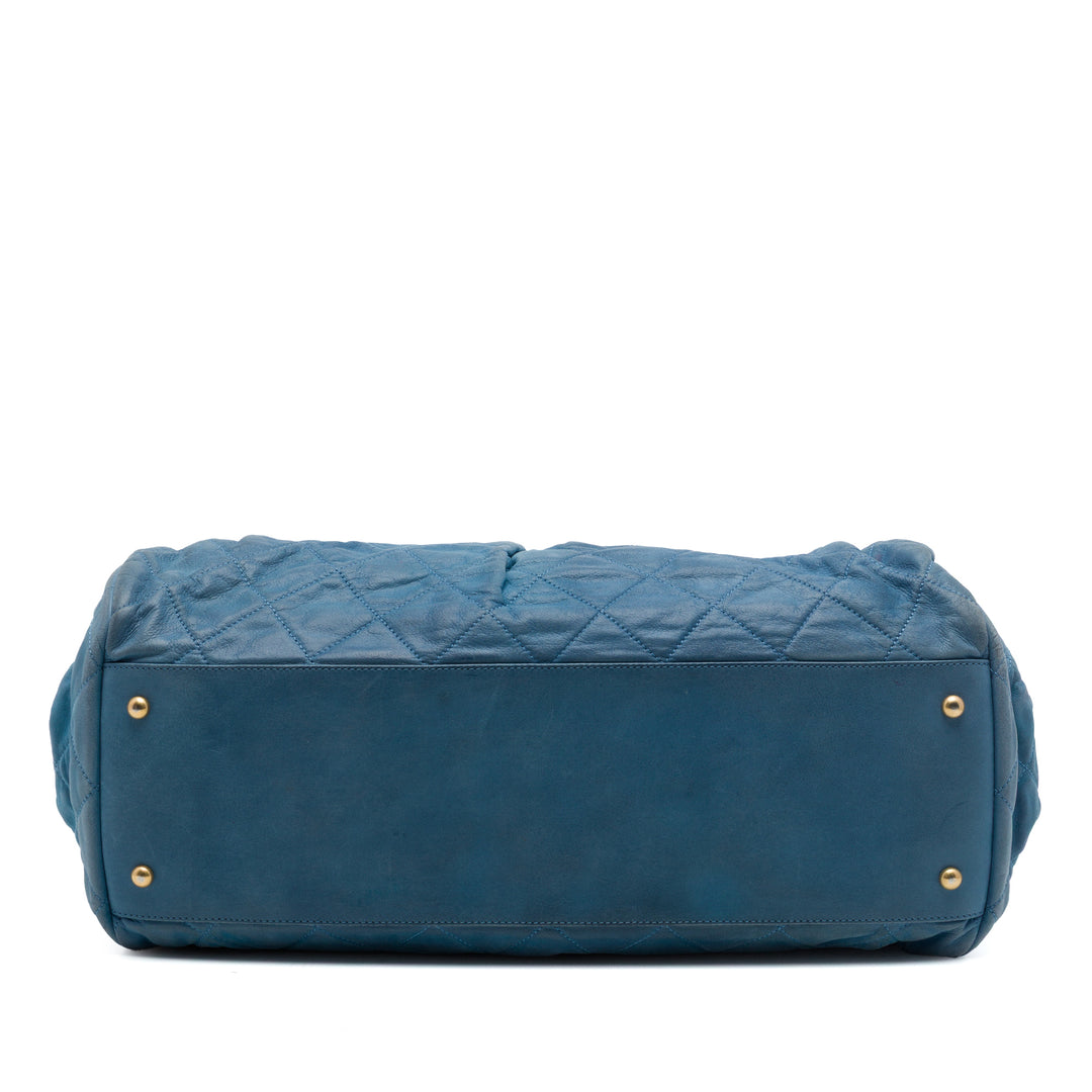 Chanel Matelassé Iridescent Cuir de veau Chic Quilt Bowling Sac
