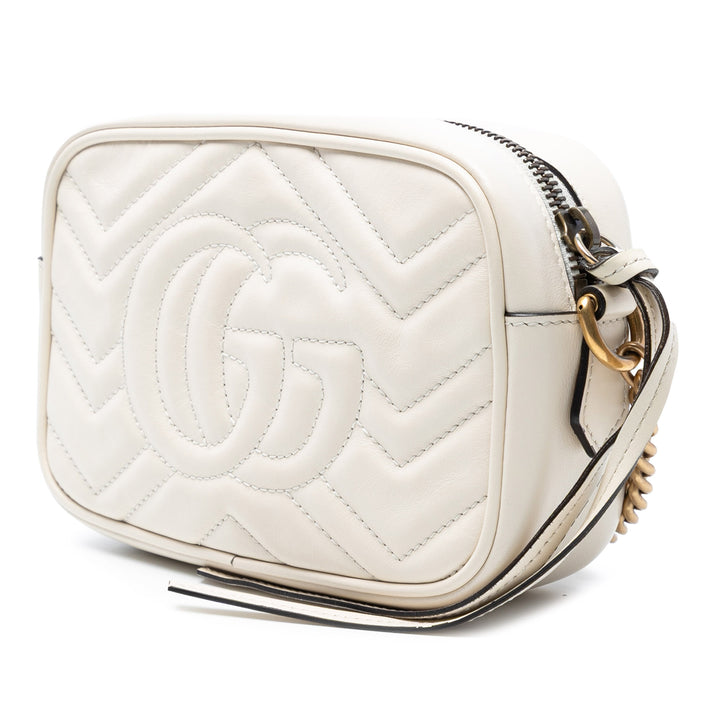 Gucci Mini GG Marmont Matelasse Cuir Sac porté croisé