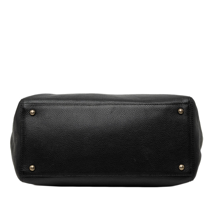 Chanel Tall Executive Cerf Cuir caviar Noir
