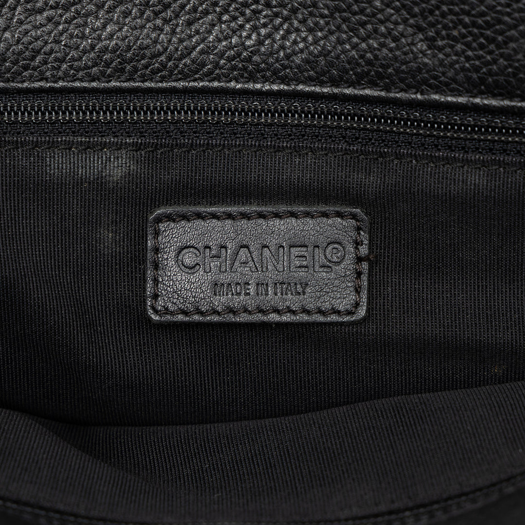Chanel Tall Executive Cerf Cuir caviar Noir