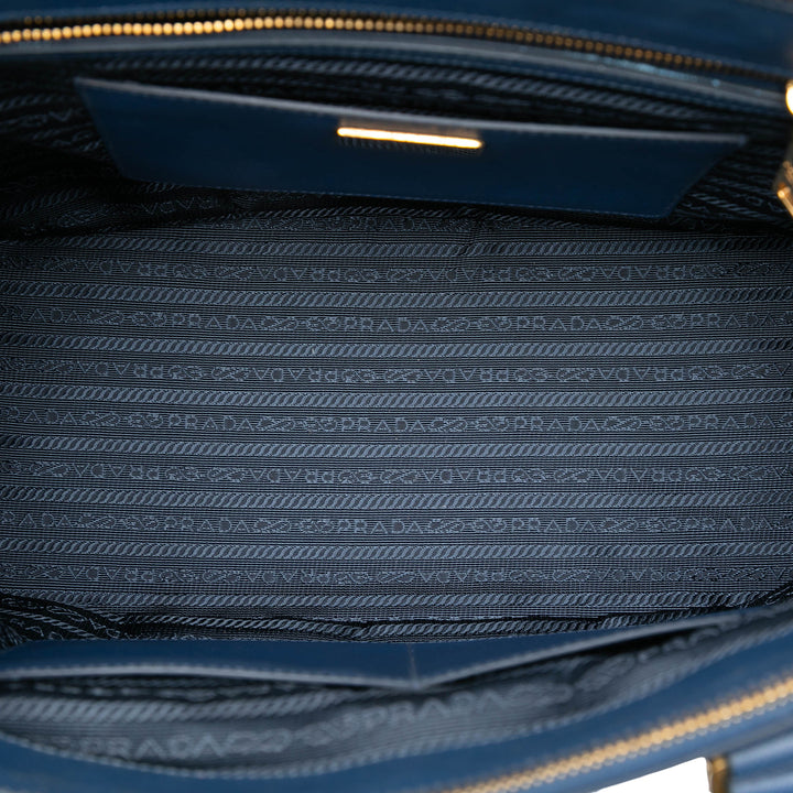 Prada Sac à main Lux Galleria Double Zippé Saffiano Moyen Bleu – vue 4 – GABY PARIS