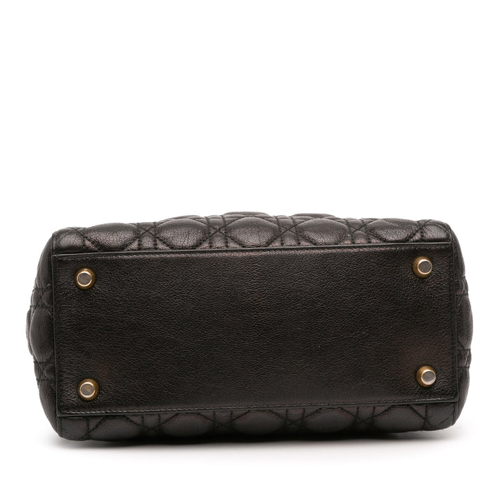 Dior Medium Grained Cuir de veau Cannage Supple Lady Dior Noir