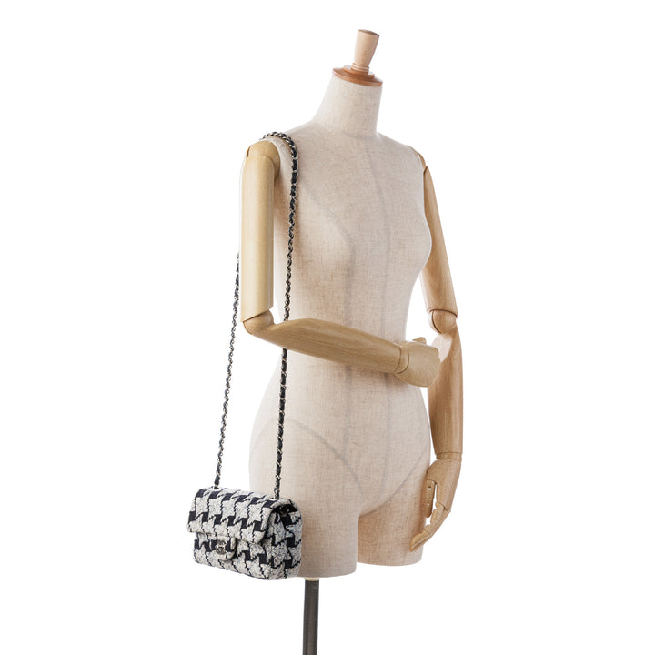 Mini Rectangular Classic Tweed Flap White - Gaby Paris