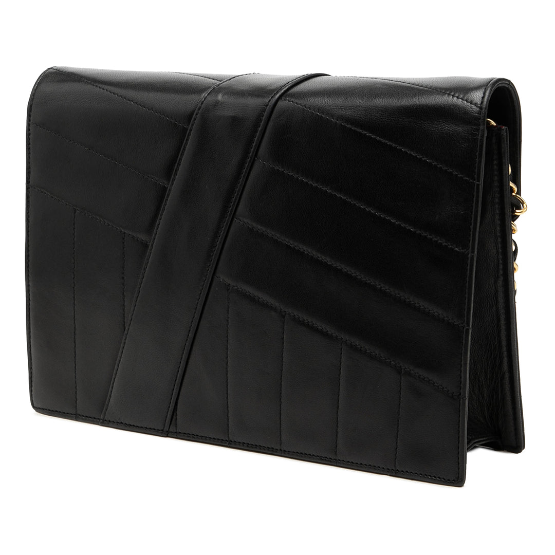 Chanel CC Vertical et Diagonal Matelassé Cuir de veau Envelope à rabat