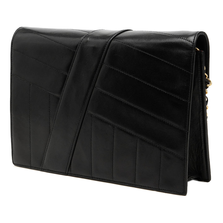 Chanel CC Vertical et Diagonal Matelassé Cuir de veau Envelope à rabat