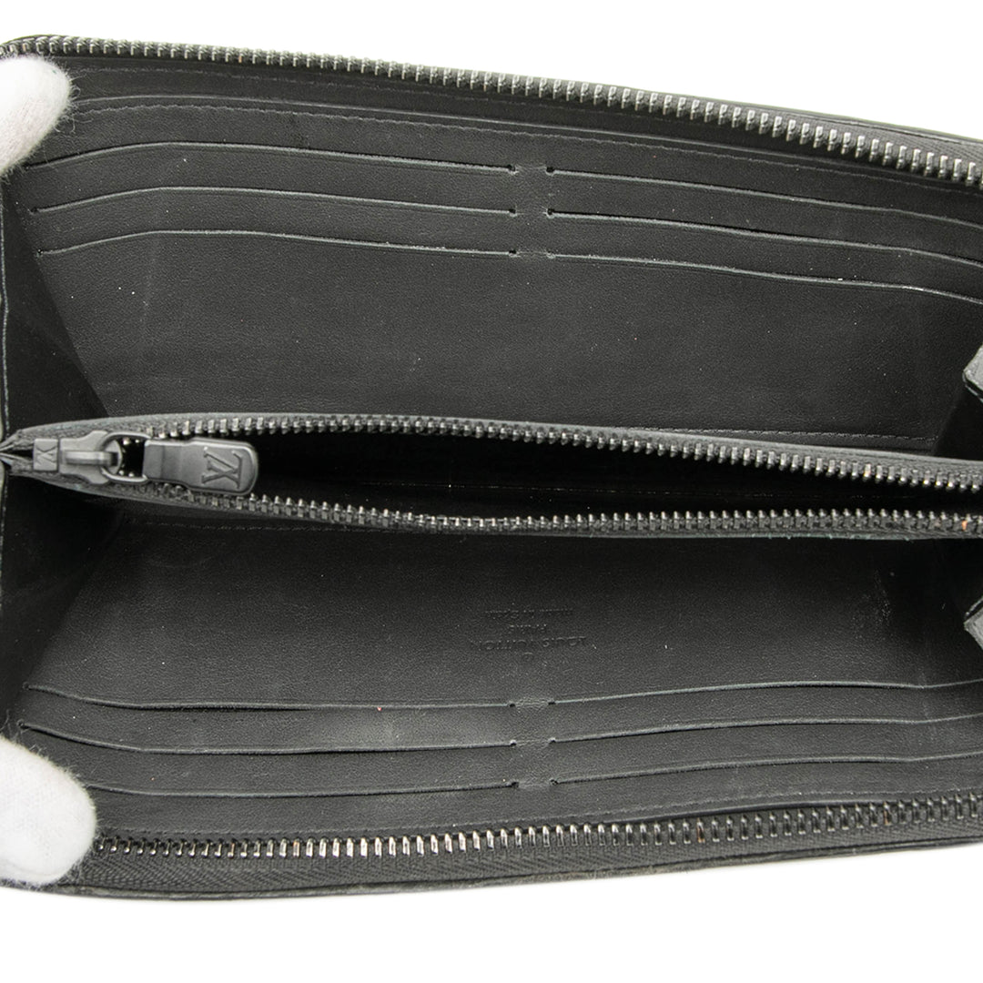 Louis Vuitton Monogram Shadow Horizontal Zippy Portefeuille long