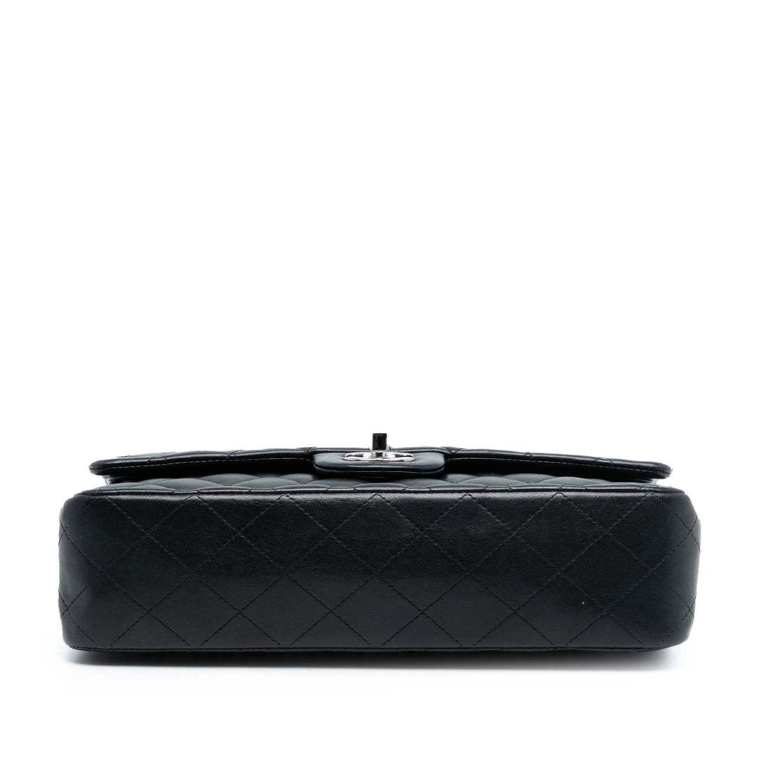 Chanel Medium Classic Cuir d’agneau Double rabat