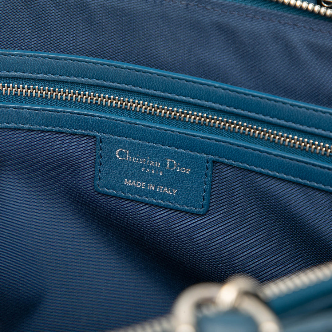 Dior Cannage Souple Zippé Lady Dior Cabas Grand Cuir d'agneau Bleu
