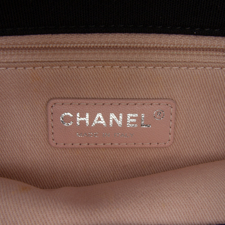 Chanel Medium Printed Nylon and Jersey Patchwork Simple rabat Noir