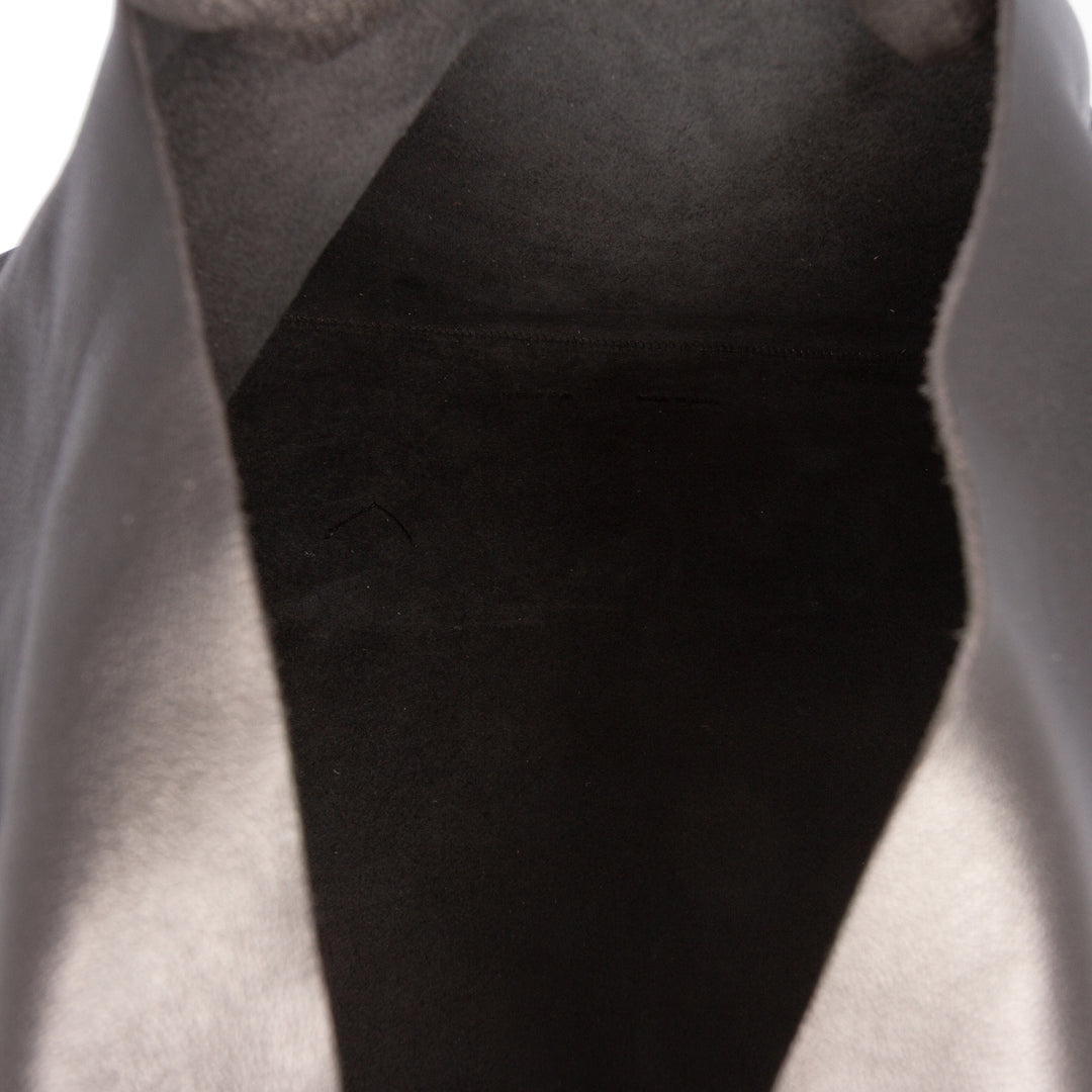 The Row Cuir Bindle Hobo Noir