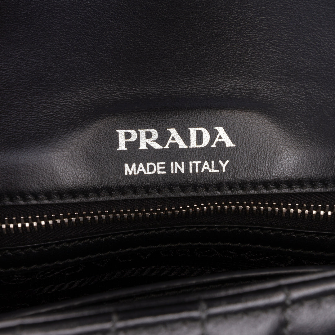 Prada Souple Veau Impunture Diagramme Sac Mini Noir – vue 5 – GABY PARIS