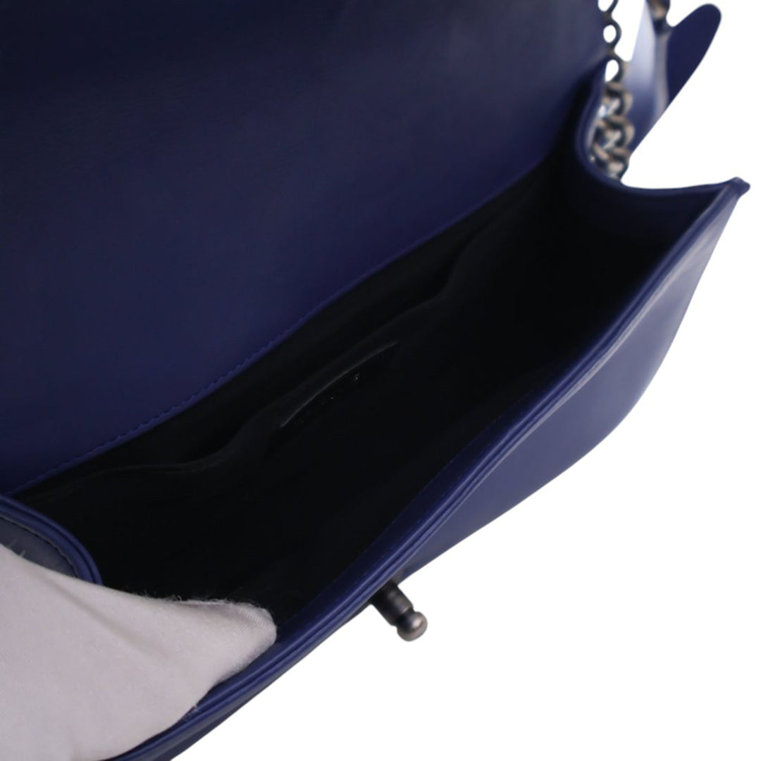 Chanel Medium Matelassé Cuir d’agneau Boy à rabat – GABY PARIS Authentique