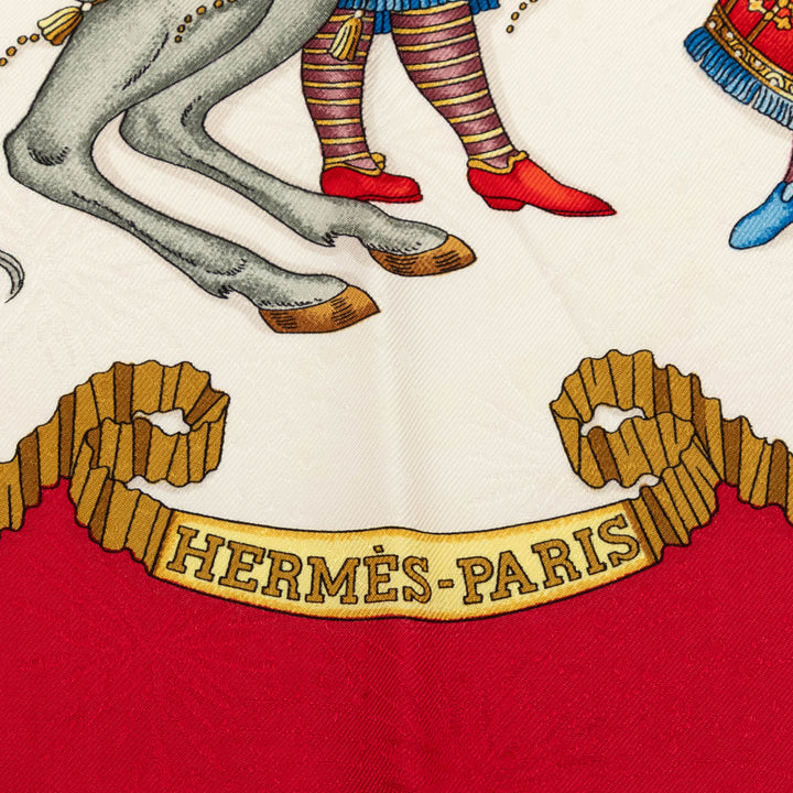 Les Fêtes du Roi Soleil Foulard 90 Rouge