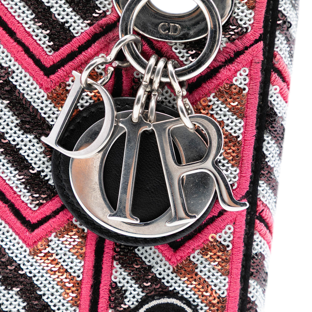 Dior Sequinsed Lady Dior Mini Rose – vue 6 – GABY PARIS