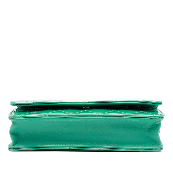Chanel Sac bandoulière CC Matelassé Wallet on Chain Vert – vue 3 – GABY PARIS