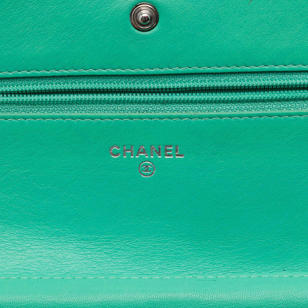 Chanel Sac bandoulière CC Matelassé Wallet on Chain Vert – vue 5 – GABY PARIS