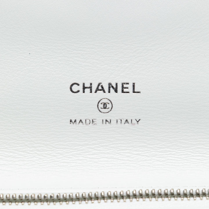 Chanel Irisé vieilli 31 Pochette Cuir de veau
