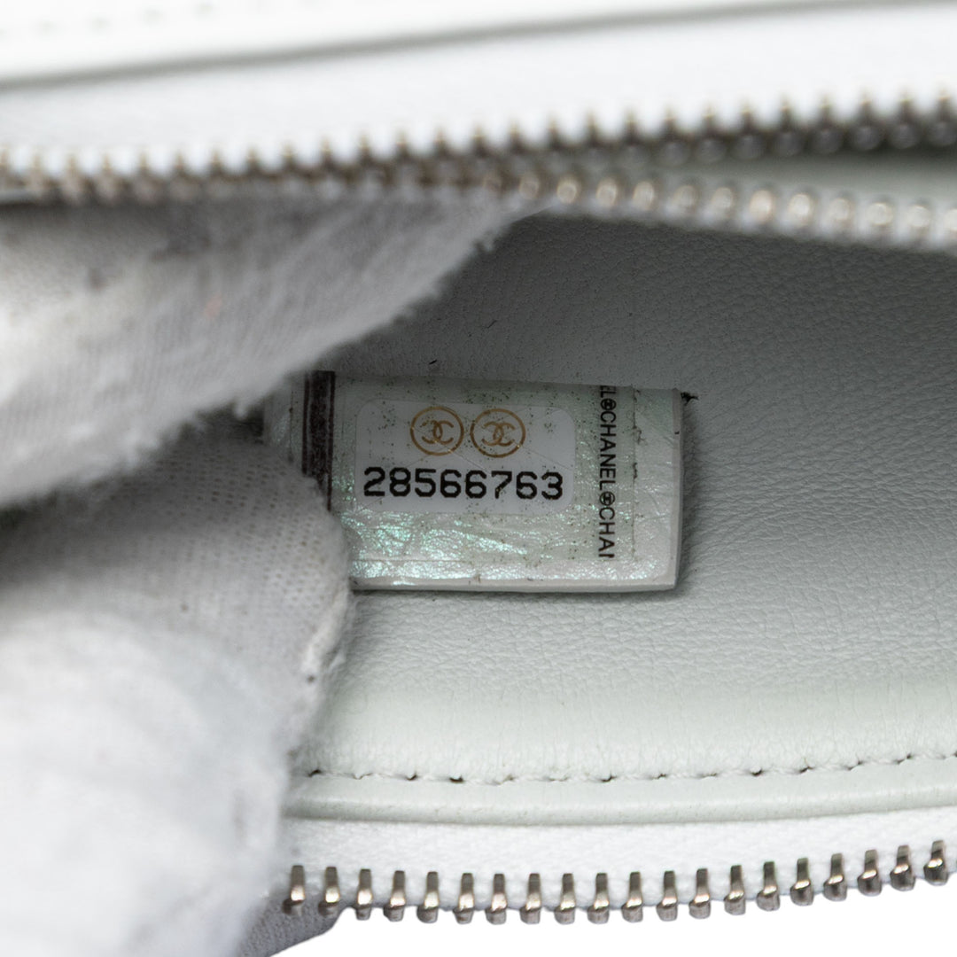 Chanel Irisé vieilli 31 Pochette Cuir de veau