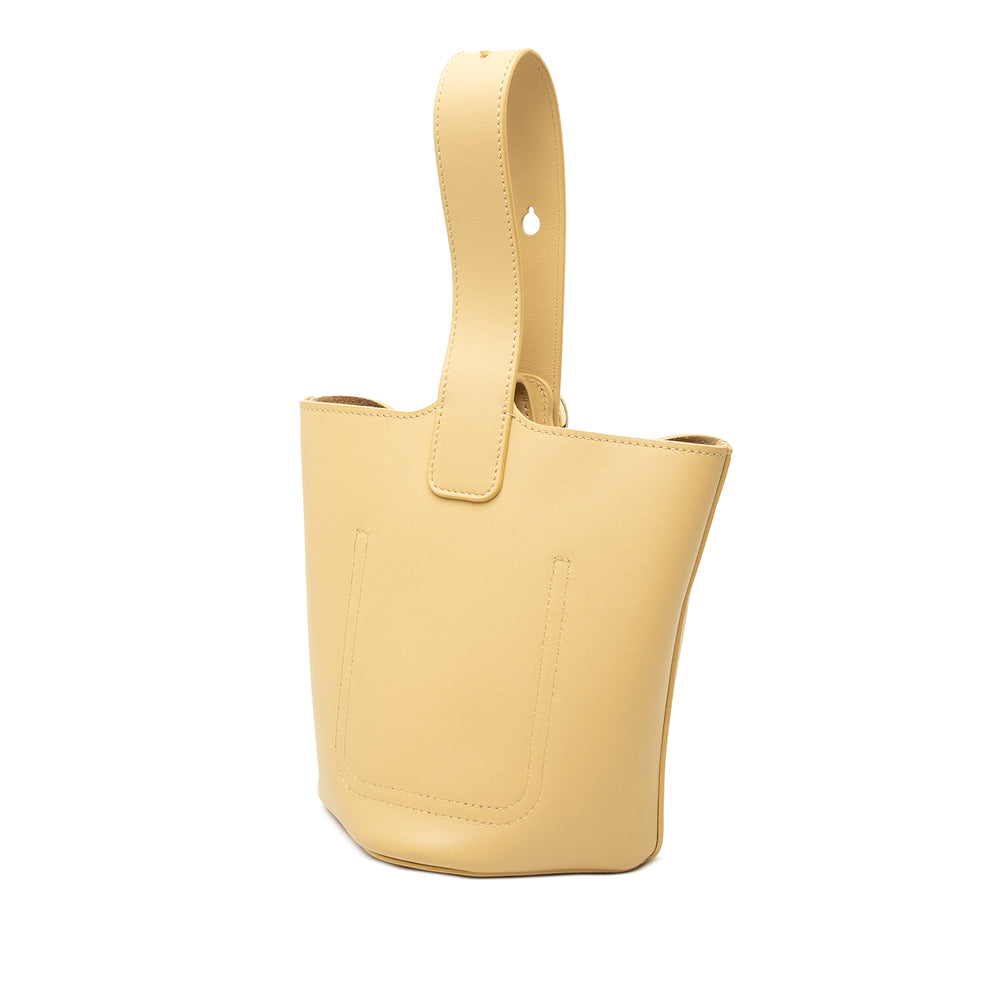 LOEWE Sac seau Pebble Mini Cuir de veau Jaune – vue 2 – GABY PARIS