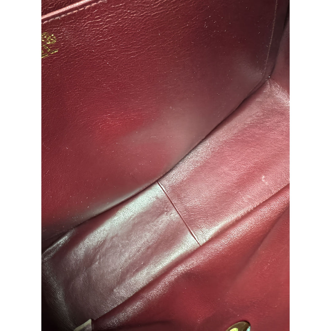 Chanel CC Matelassé Carré Rabat simple XL Cuir d'agneau Noir – vue 4 – GABY PARIS