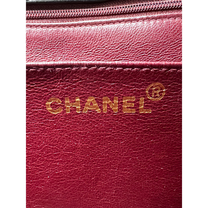 Chanel CC Matelassé Carré Rabat simple XL Cuir d'agneau Noir – vue 5 – GABY PARIS