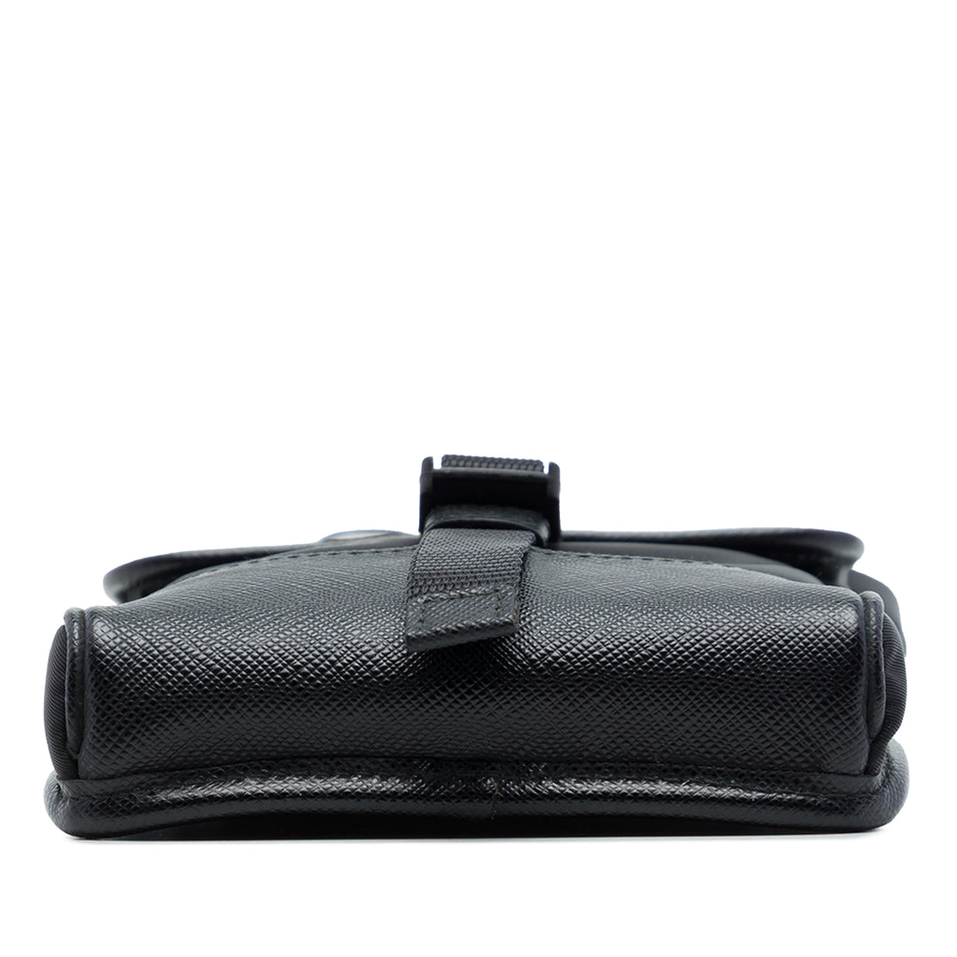 Prada Étui à finitions Re Smartphone Saffiano Noir – vue 3 – GABY PARIS