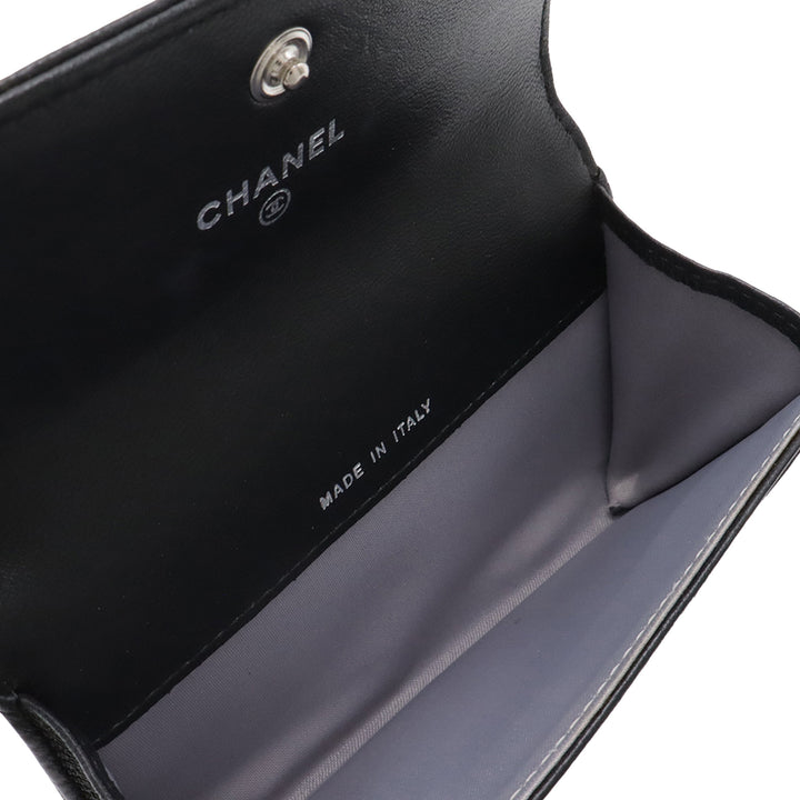 Chanel CC embossé Cuir Camellia Card Holder