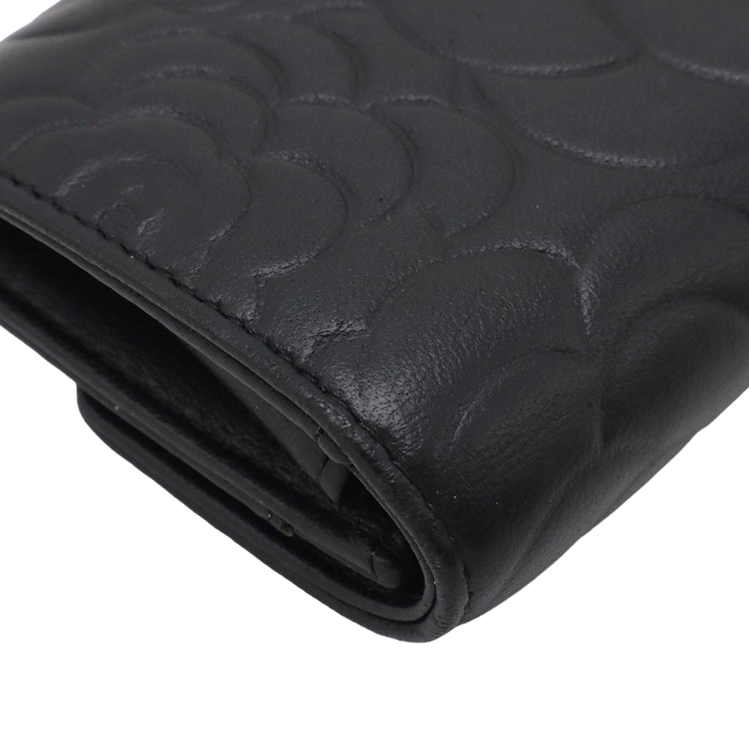 Chanel CC embossé Cuir Camellia Card Holder