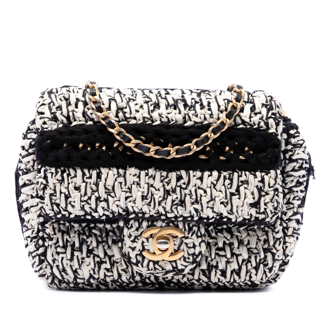 Chanel Raffia Braided with Love à rabat