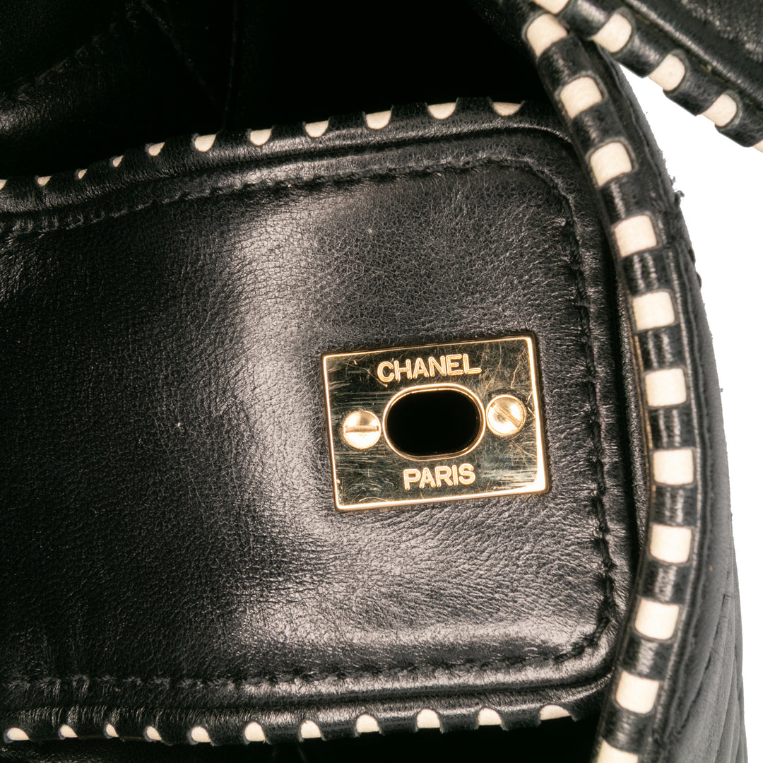 Chanel CC Quilted Cuir d’agneau Sac à main Noir