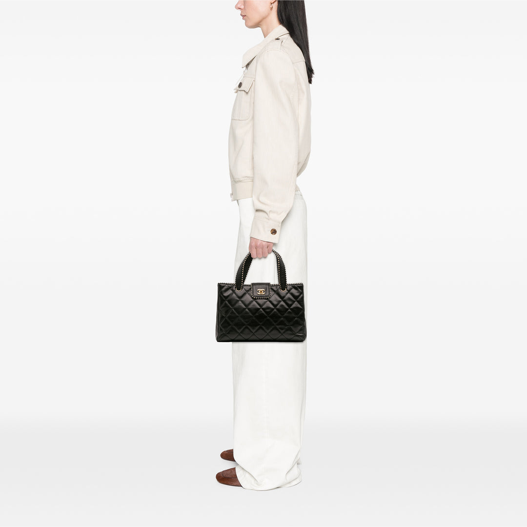 Chanel CC Quilted Cuir d’agneau Sac à main Noir