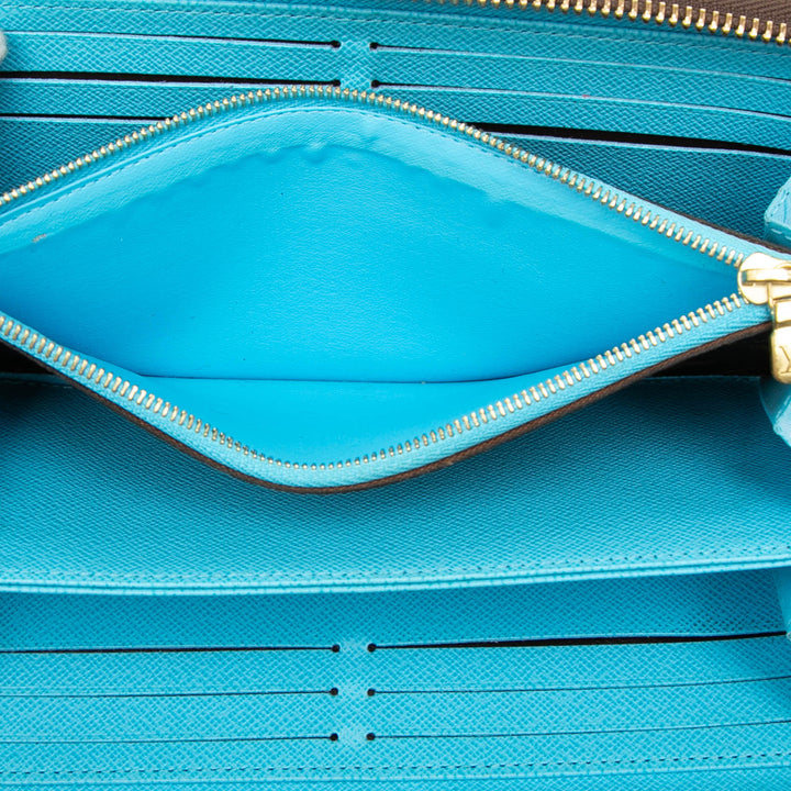 Louis Vuitton Monogram Vivienne in Tokyo Zippy Portefeuille long