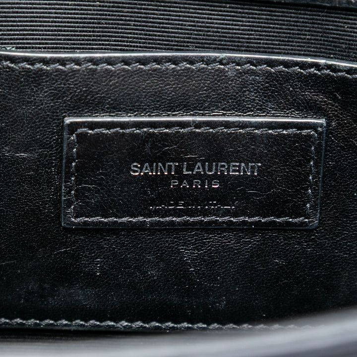 Saint Laurent Medium Croc embossé Cuir Kate Pompon Sac porté croisé