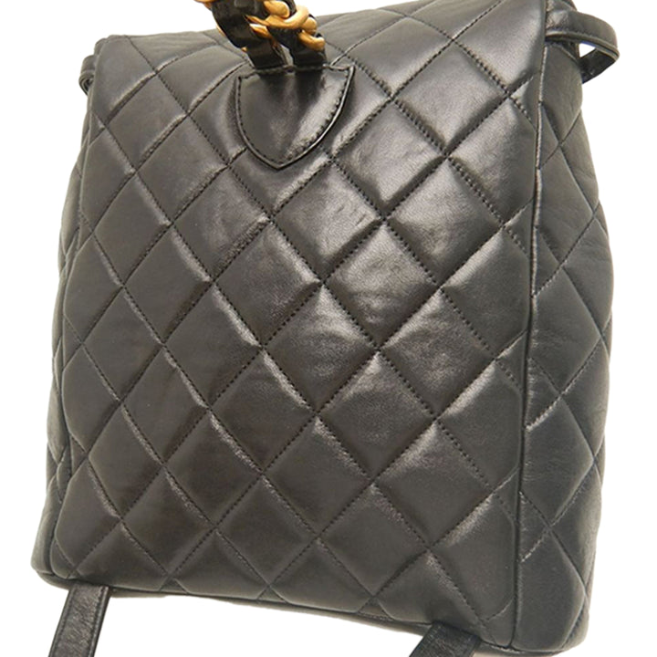 Chanel Medium Matelassé Cuir d’agneau Duma Sac à dos