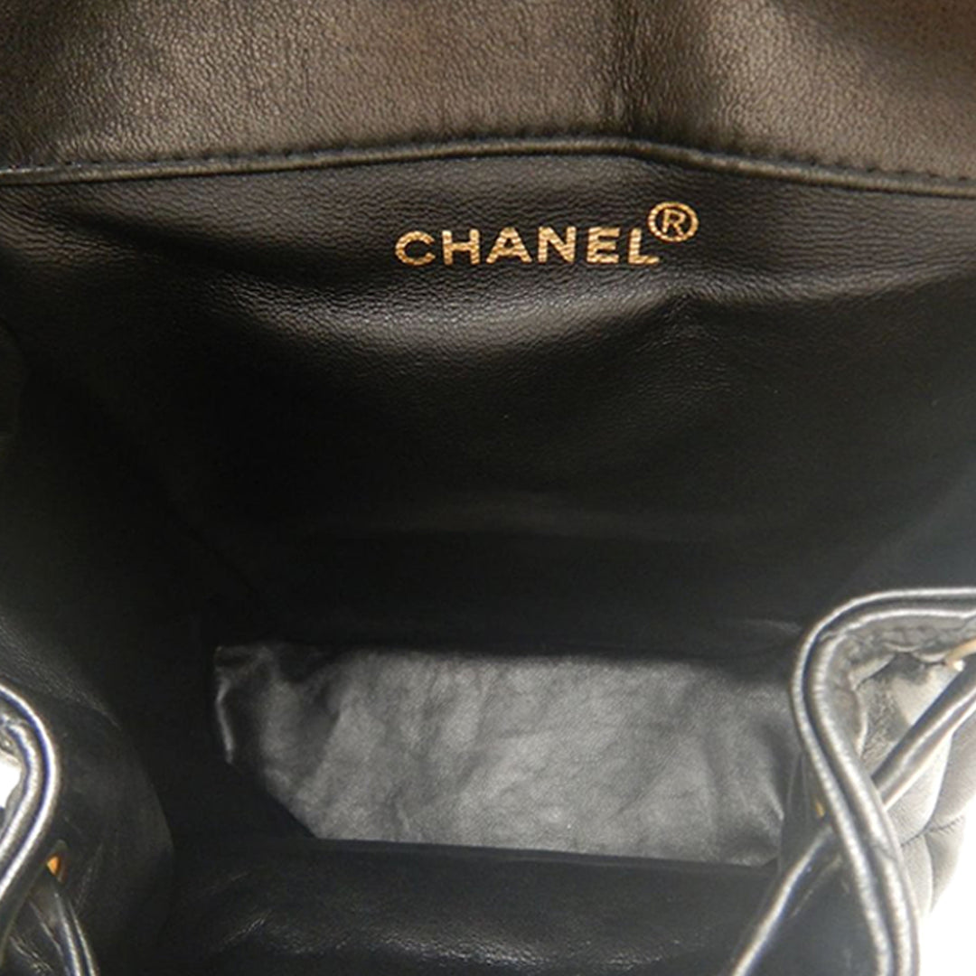 Chanel Medium Matelassé Cuir d’agneau Duma Sac à dos