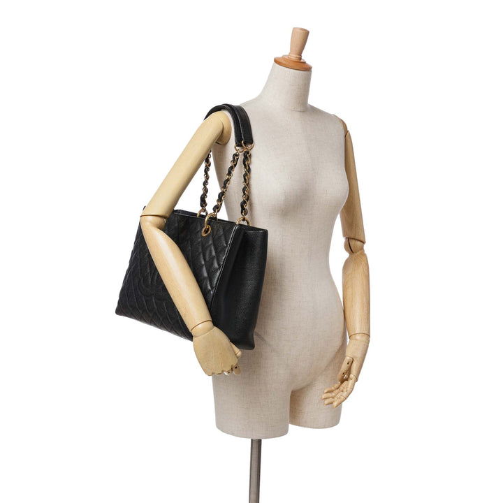 Caviar Grand Shopping Tote Black - Gaby Paris