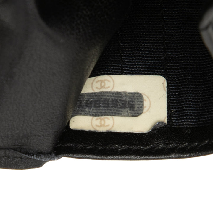 Chanel Matelassé Cuir d’agneau Double Stitch Bifold Card Holder