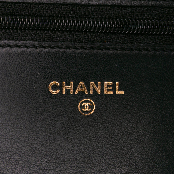 Quilted Calfskin Chain Around Boy Wallet On Chain Black - Gaby Paris