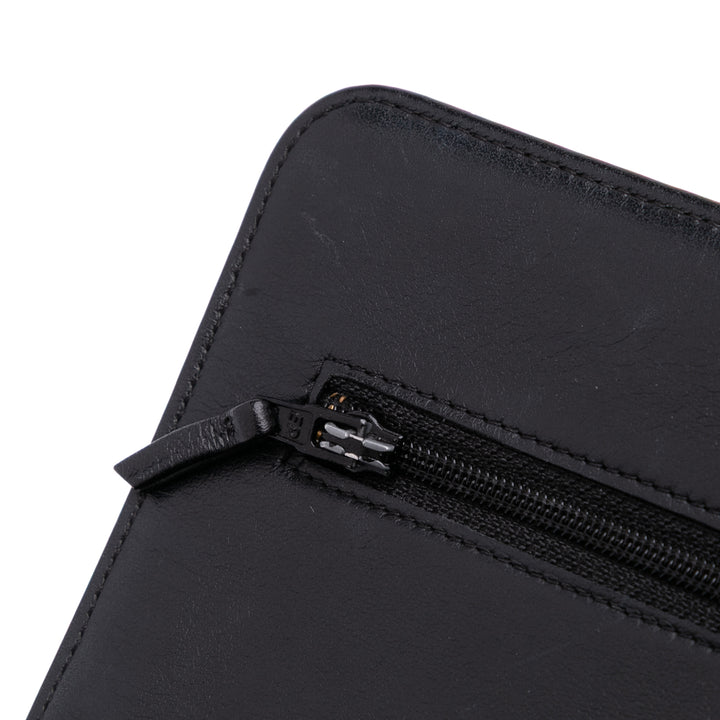 Quilted Calfskin Chain Around Boy Wallet On Chain Black - Gaby Paris