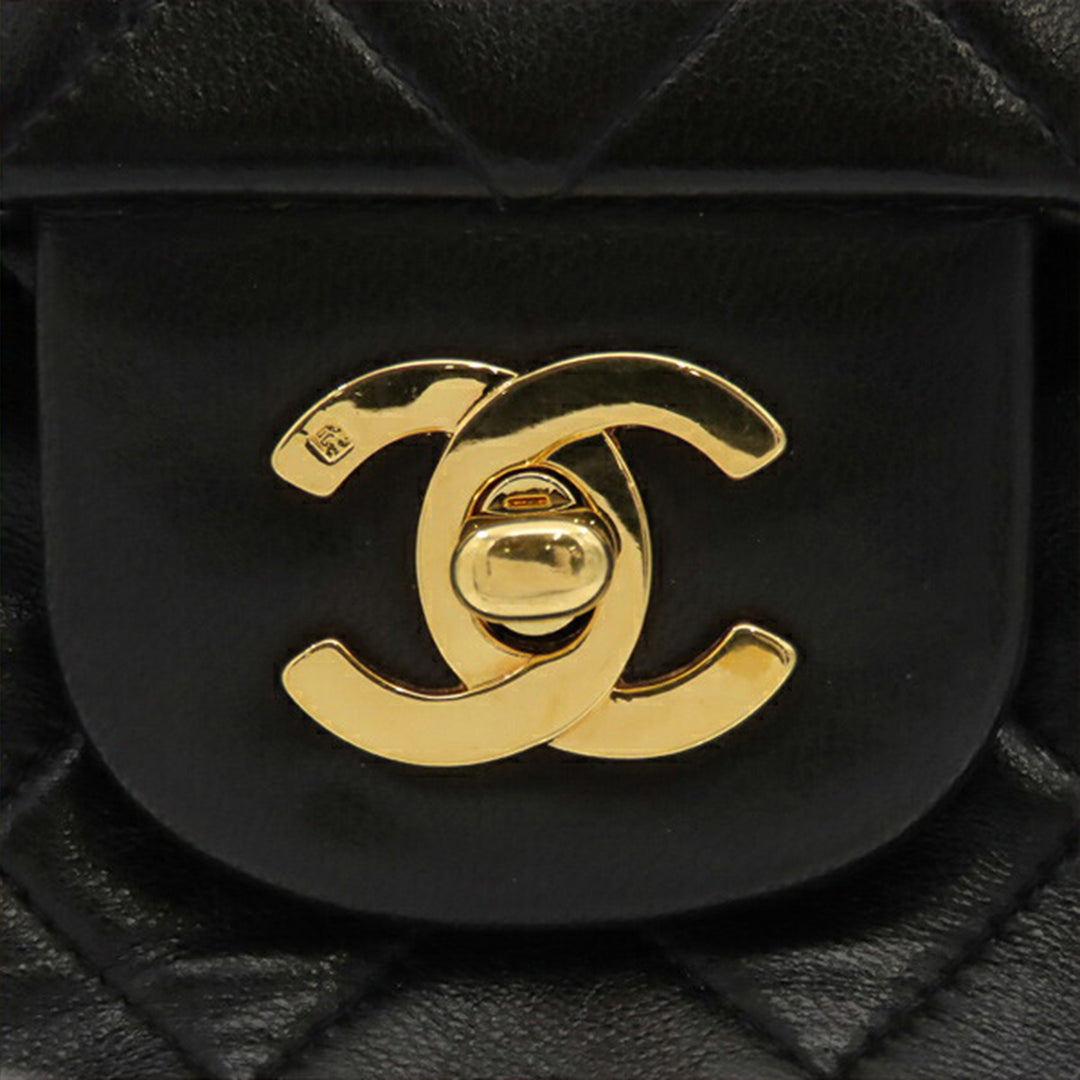 Chanel Medium Classic Cuir d'agneau Double rabat