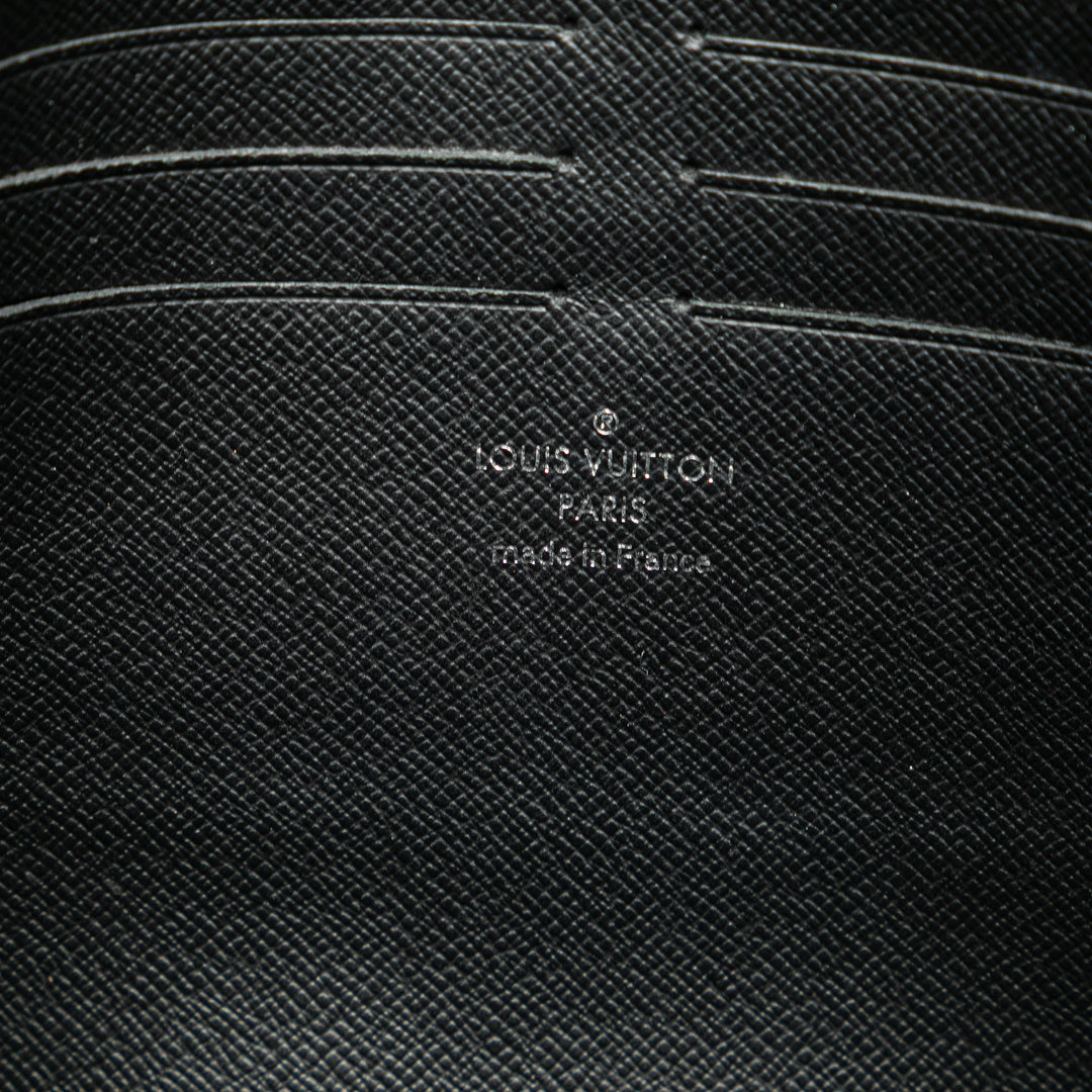 Taiga Pochette Voyage MM Black - Gaby Paris