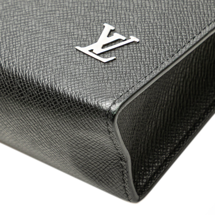 Taiga Pochette Voyage MM Black - Gaby Paris