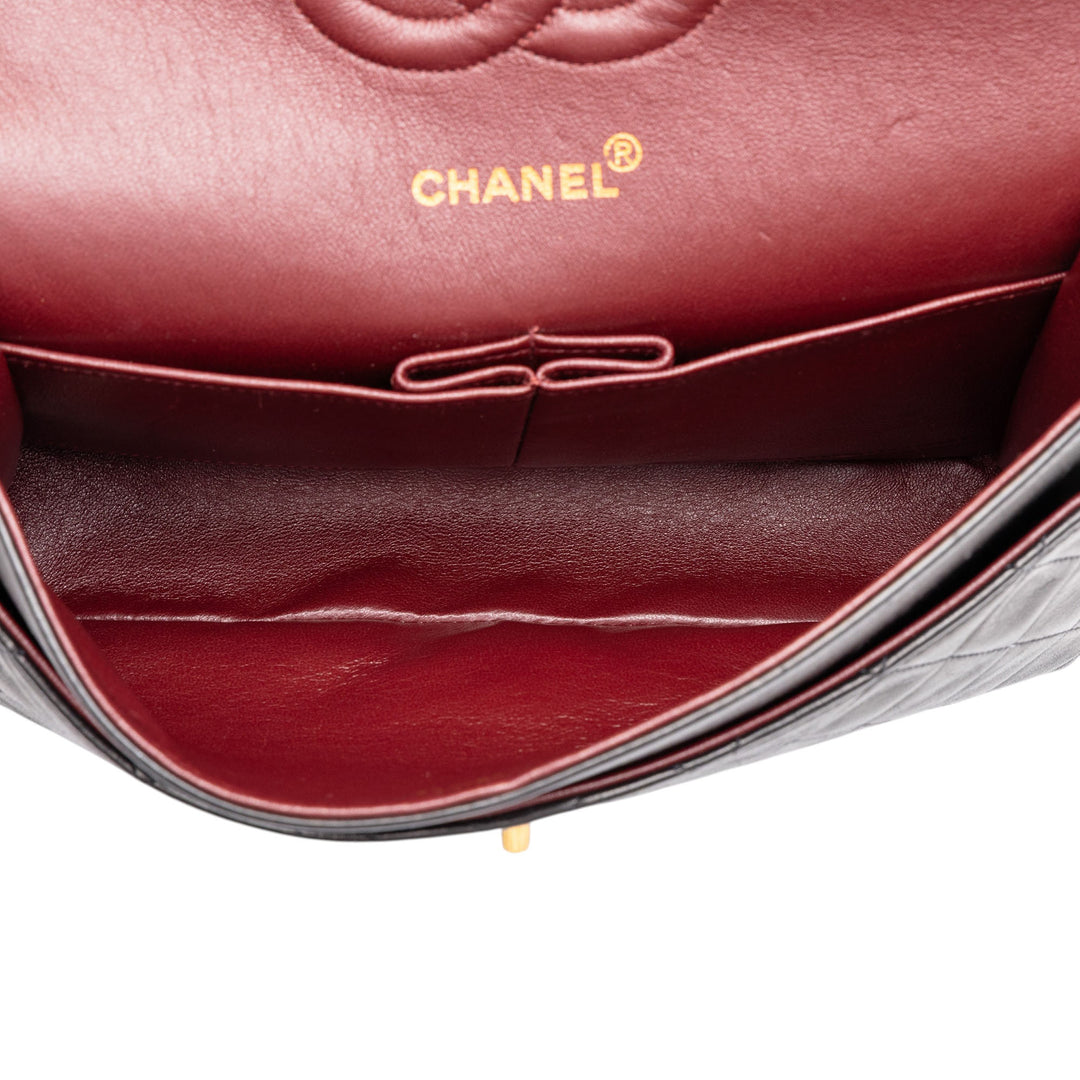 Chanel Classic Double rabat Moyen Cuir d'agneau Noir – vue 4 – GABY PARIS