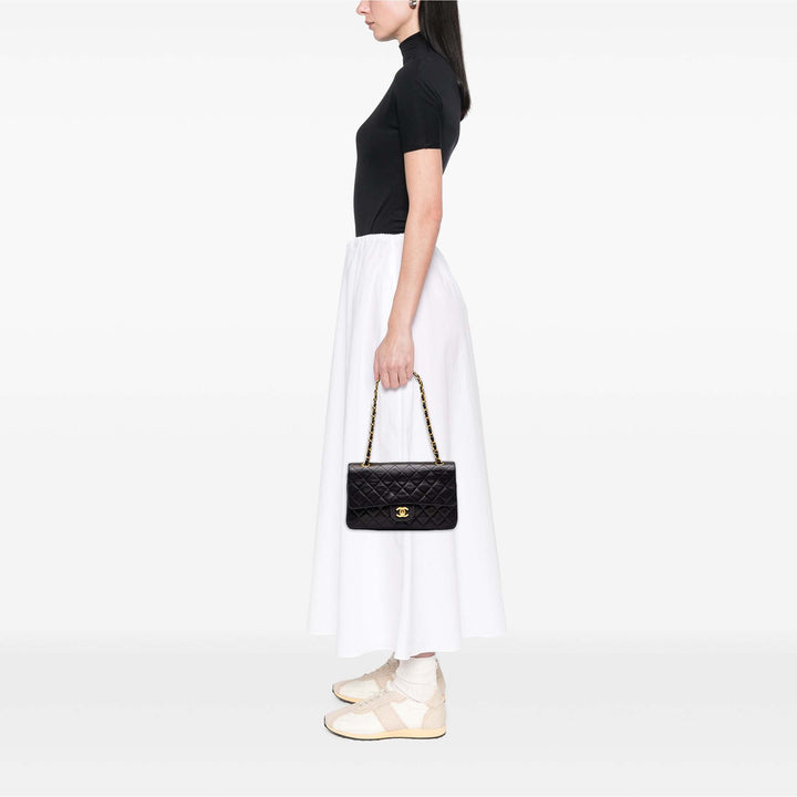 Chanel Classic Double rabat Moyen Cuir d'agneau Noir – vue 6 – GABY PARIS