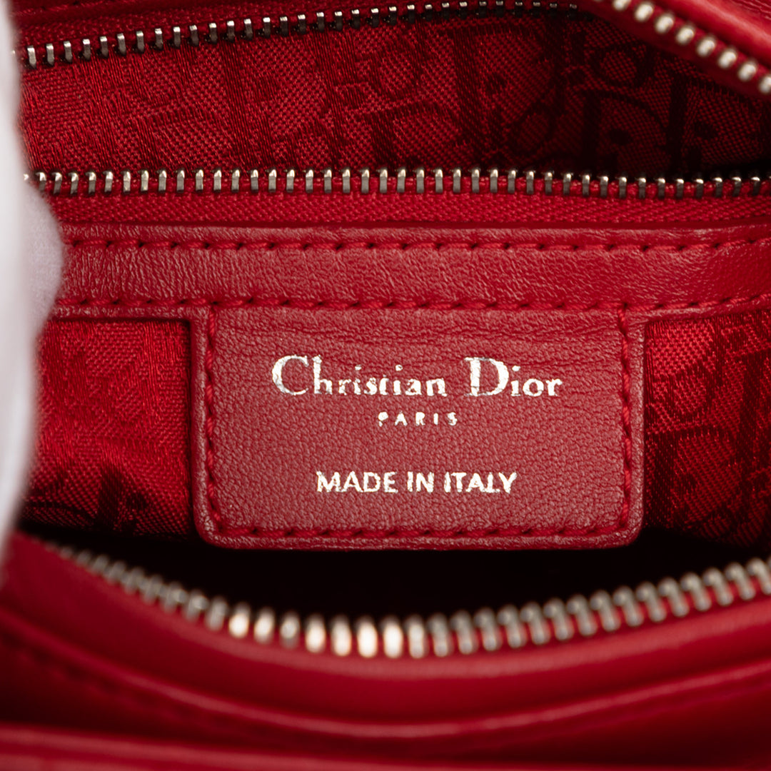Dior Medium Cuir d’agneau Cannage Lady Dior
